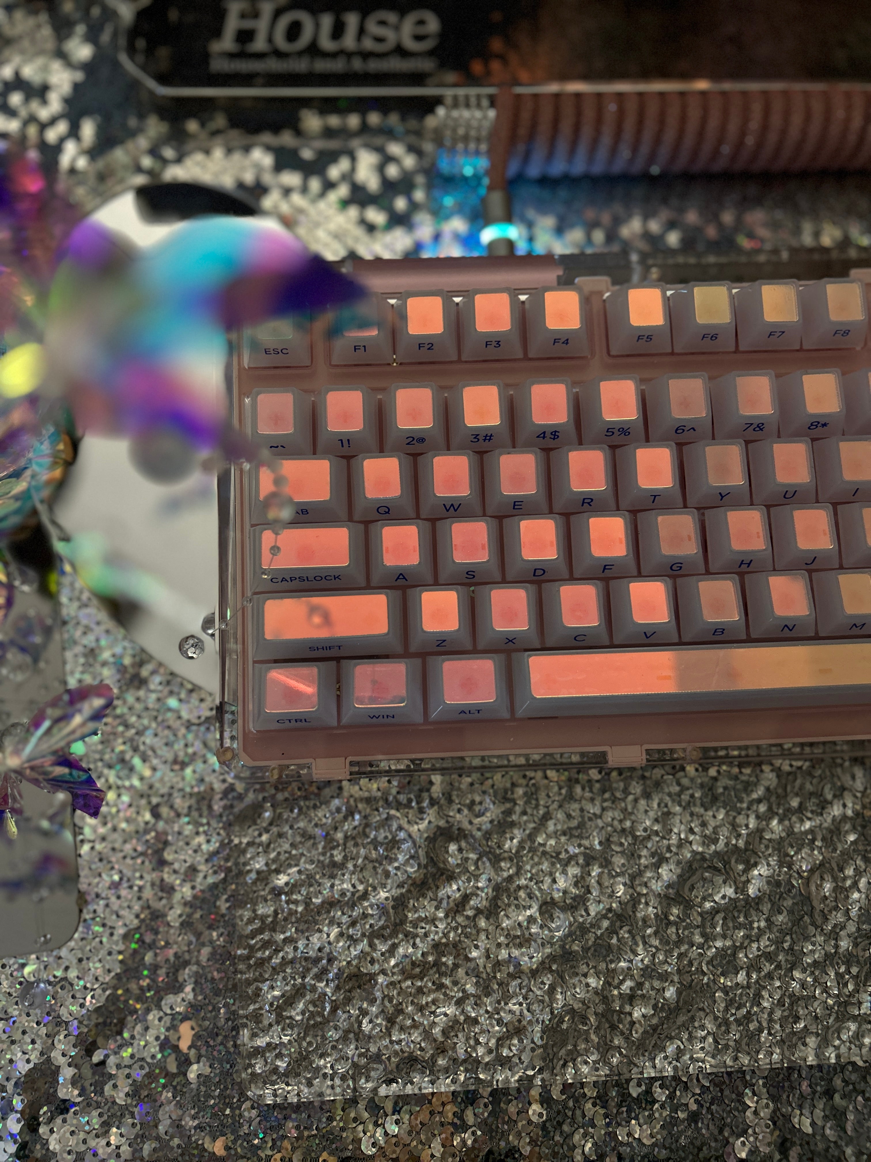 #0164 Cloud Edge Butterfly Phantom Laser Keycap Side Engraved Multi-sided Color-changing Keycap Cherry Profile