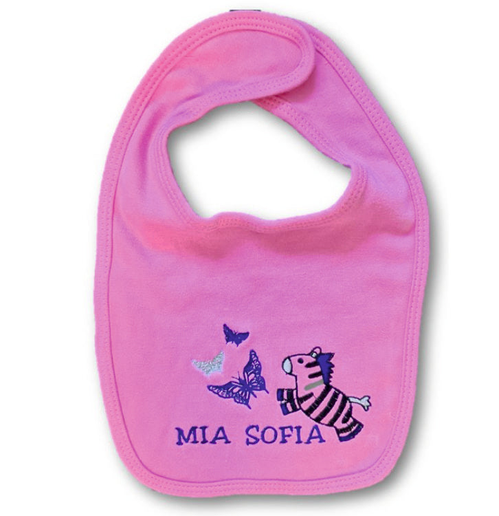 Babylatz bestickt Buchstaben