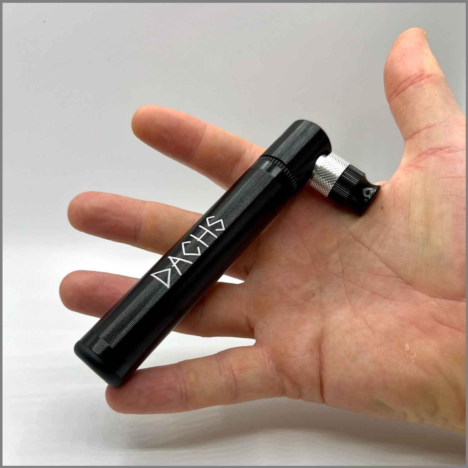 DACHS Mini-Rennrad-Pumpe - Hochdruck-Fahrradpumpe with Bracket DACHS Rennradfahren - Radsport