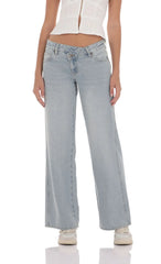 Low Rise Cross Jeans in Blue