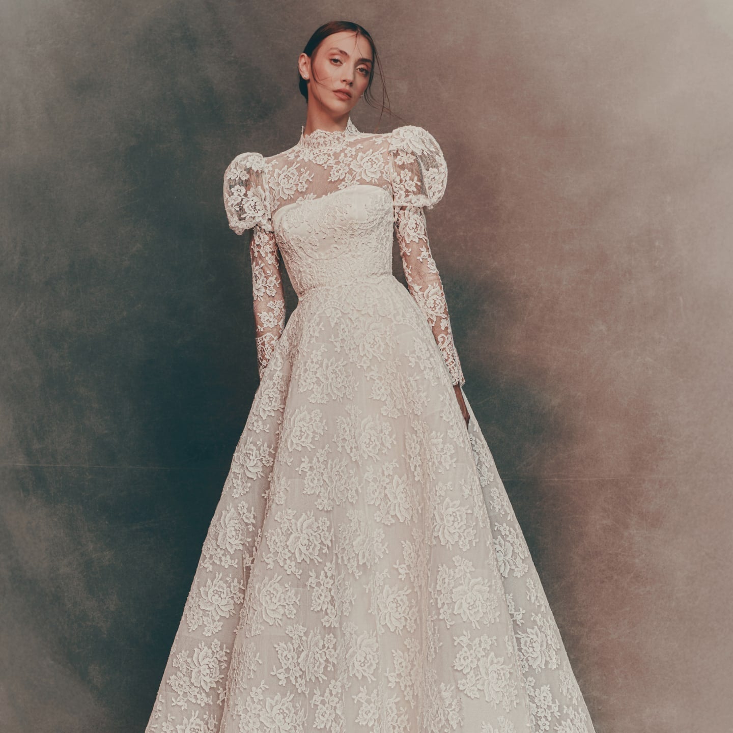Customize Your Wedding Dress