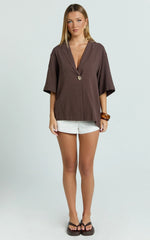 Joanna Top - Button Up Collared Short Sleeve Shirt in Chocolate