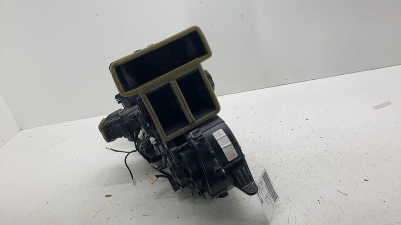 ⭕ 2022 Rivian EDV-700 Amazon Van HVAC AC Climate Heater Housing Box Bl