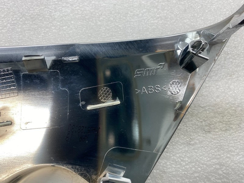 ⭕ 17-20 Model 3 Left Exterior Door Mirror Lower Mounting Cover Chrome 