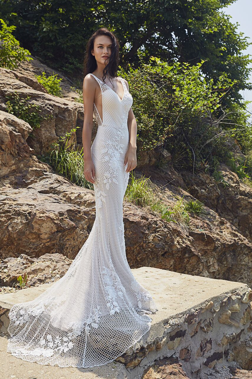 Chic Bohemian beach look lace chiffon satin  fit & flare wedding dress