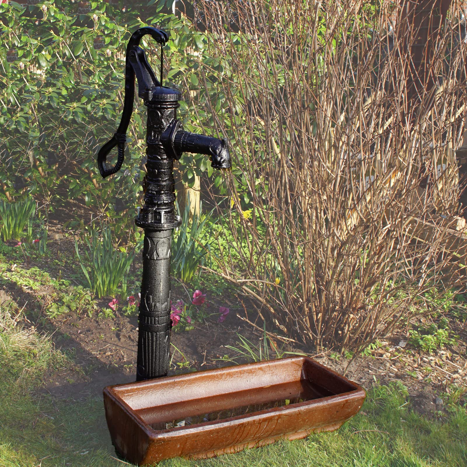 Schwengelpumpe + Pumpenständer Antik Nostalgie Gusseisen Handpumpe Gartenpumpe Ständer