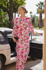 Maria hvit med blomster