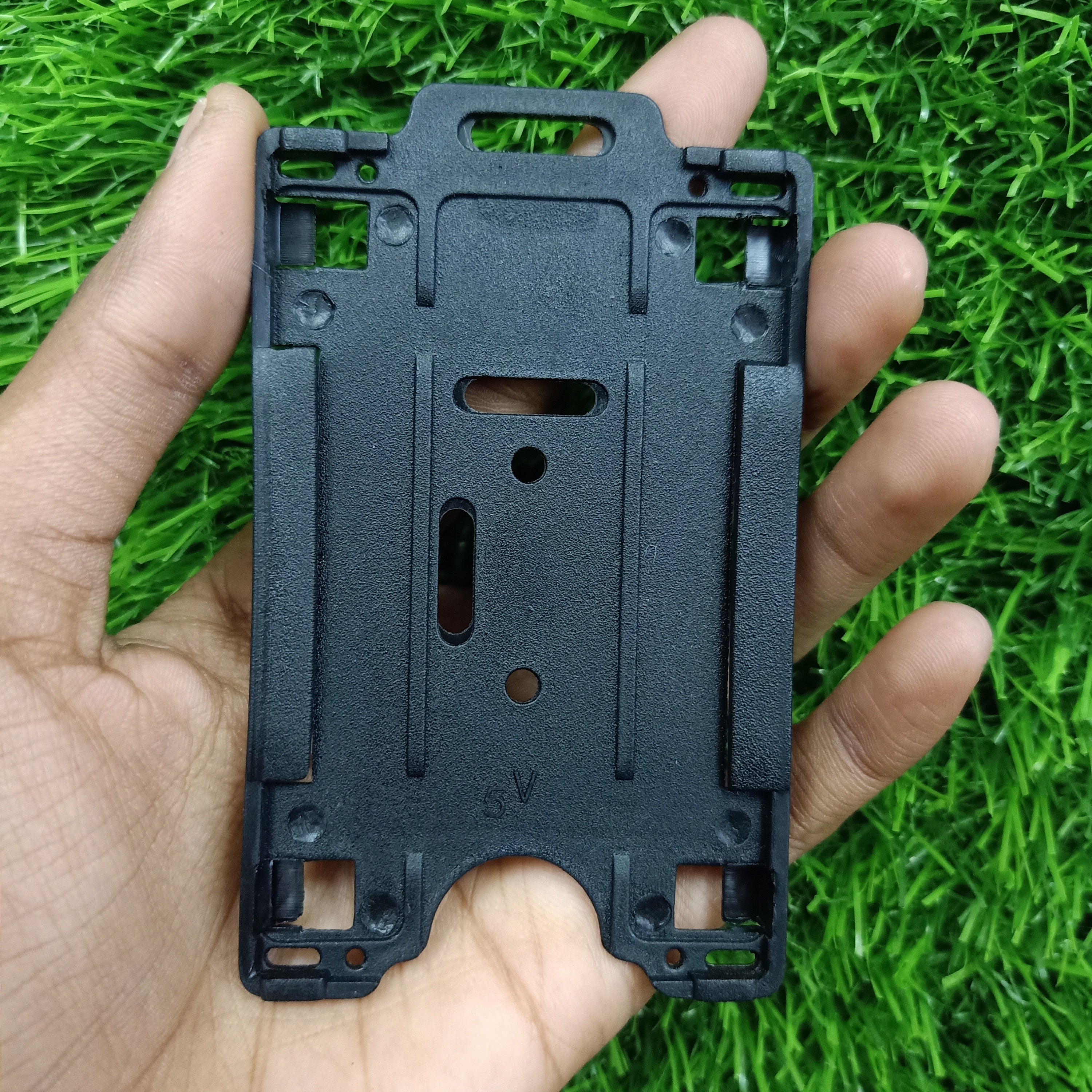 H30 Black 54x86mm PVC Access Card Holder for daily staff badge management in corporate offices.