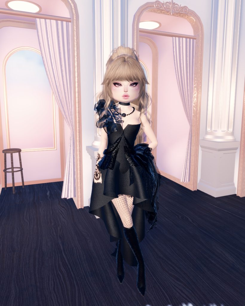 What Can You Wear For The Dress To Impress Fashion Week Theme?