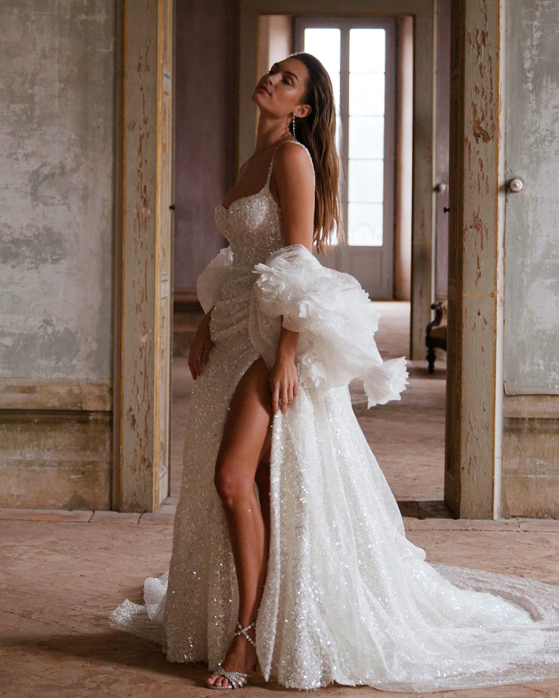 Take your wedding photos to the next level with posing tips!