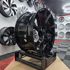 18" Audi d5491 Style Alloy Wheels Full Gloss Black