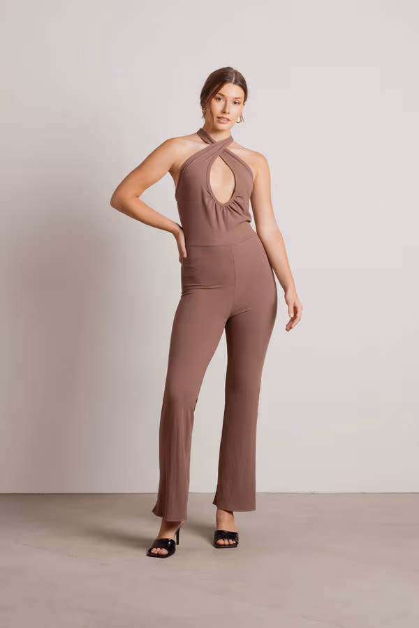 Keep My Cool Keyhole Jumpsuit - Cocoa