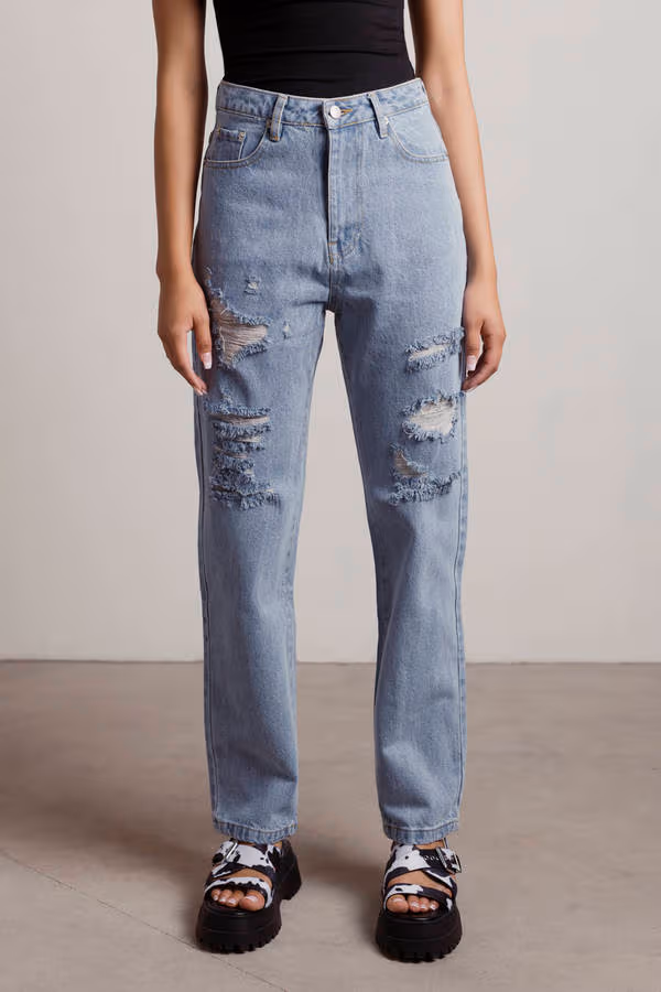 Elysian Heights Distressed Jeans - Light Wash