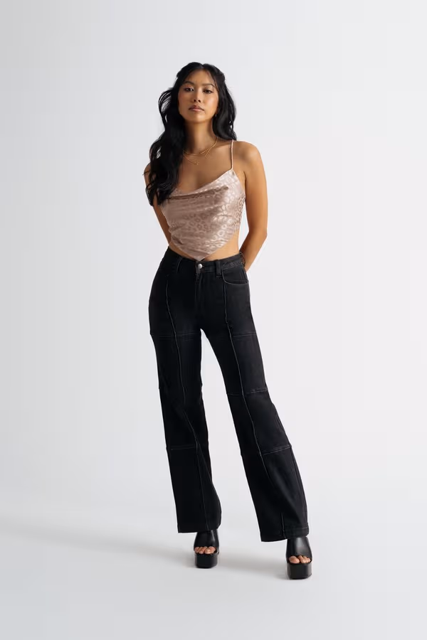 Roar Louder Crop Top - Mocha