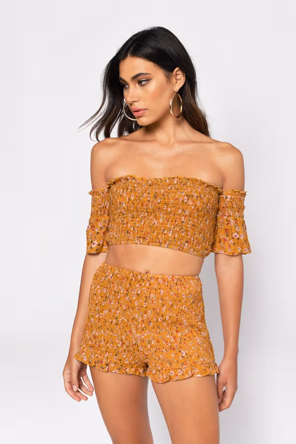 Double Time Smocked Shorts - Marigold