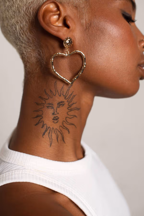 Heart Knocker Earrings - Gold