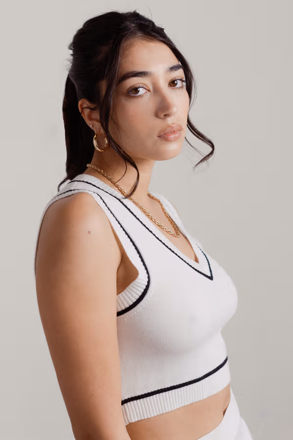 Preppy Look Tank Sweater Vest - White