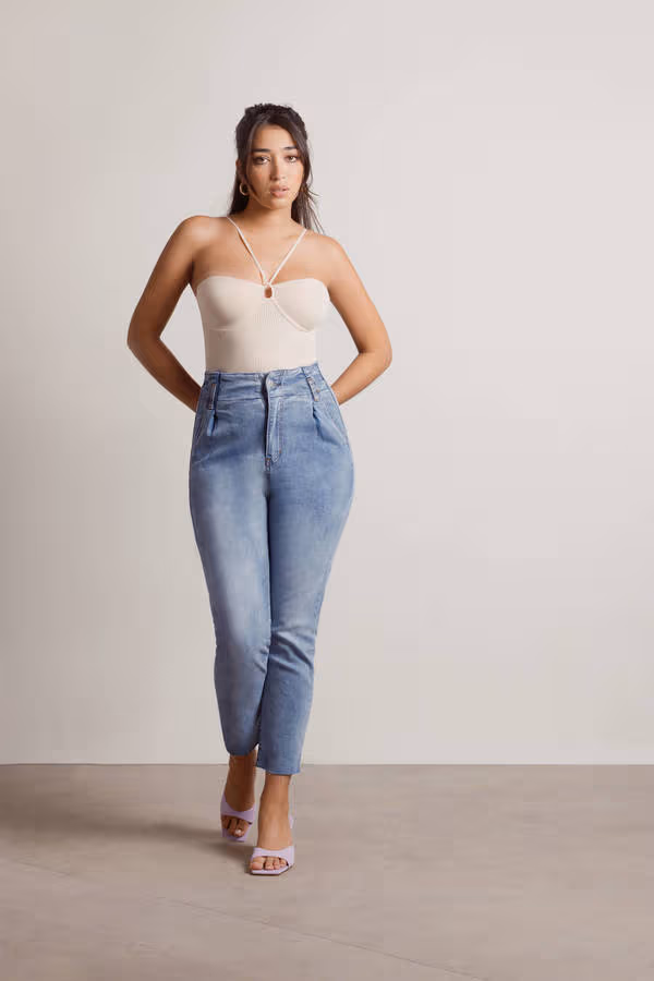 Cheviot Hills Tapered Jeans - Light Wash