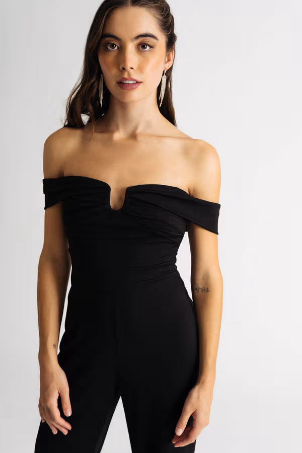 One Night Only Off The Shoulder Jumpsuit - Black