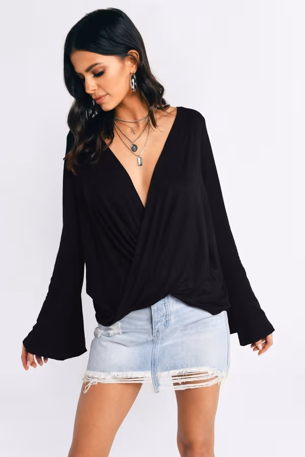 Look At The Light Surplice Top - Black