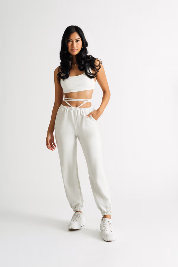 Going Nowhere Waist Tie Sweatpants - Black