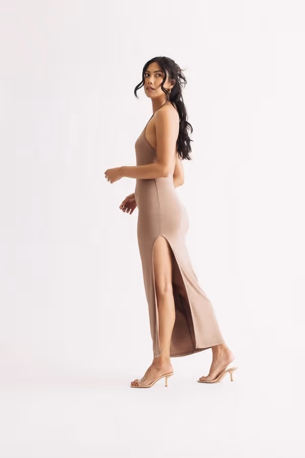 Alani Backless High Slit Midi Dress - Black