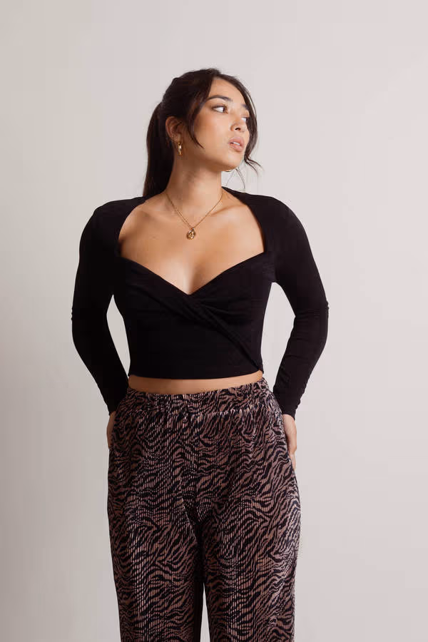 Fall For It All Slinky Twist Crop Top - Black
