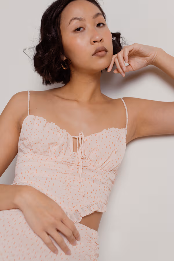 Let Me Know Crop Top - Oval Print Peach