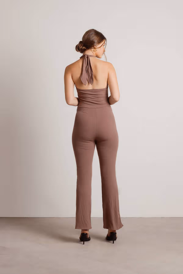 Keep My Cool Keyhole Jumpsuit - Cocoa