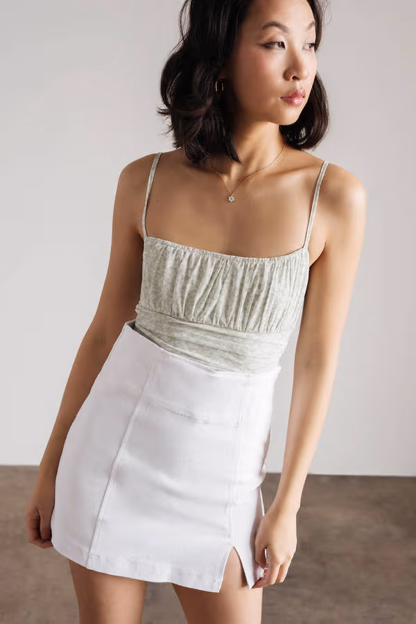 She Knows Floral Bodysuit - Pink