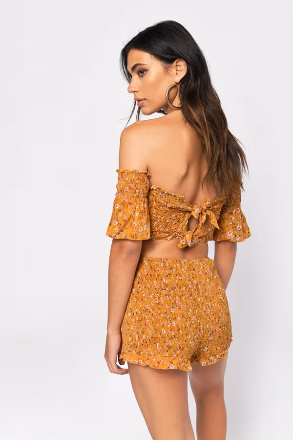 Double Time Smocked Shorts - Marigold