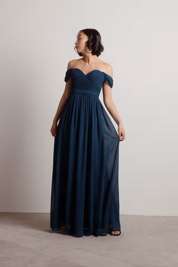 Adrienne Off The Shoulder Sweetheart Maxi Dress - Wine