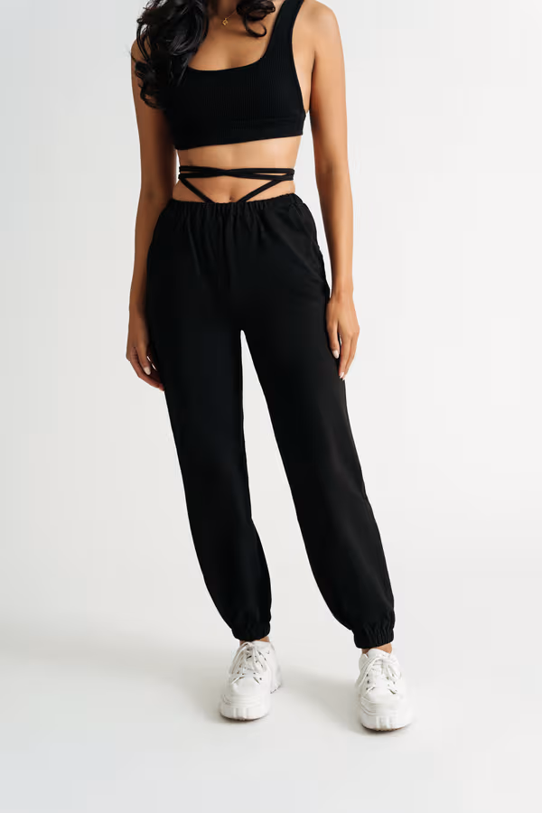 Going Nowhere Waist Tie Sweatpants - Black