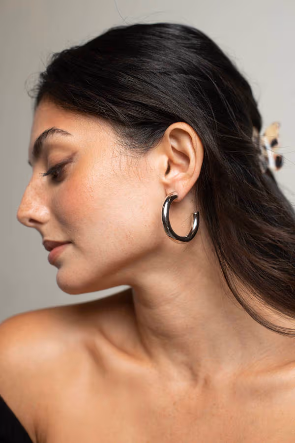 Cross My Mind Hollow Hoop Earrings - Gold