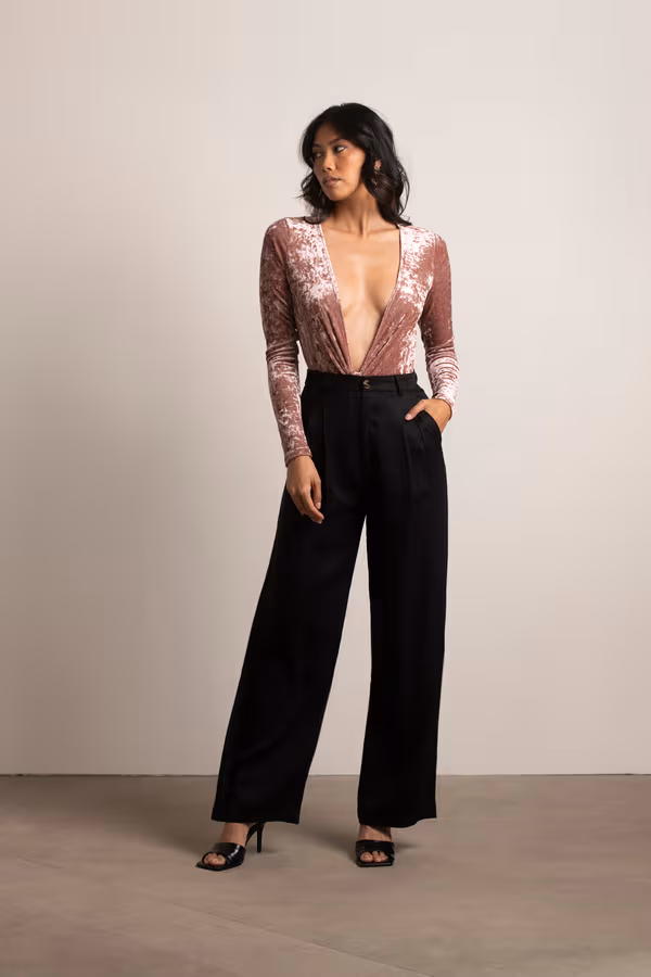 Knot Yours Plunging Bodysuit - Blush