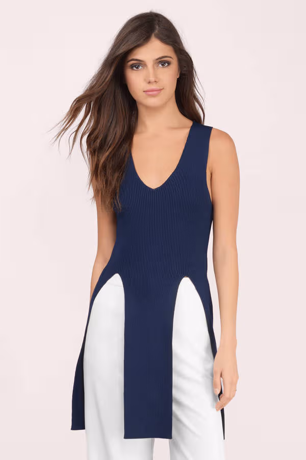 Finders Keepers The Way Knit Top - Navy