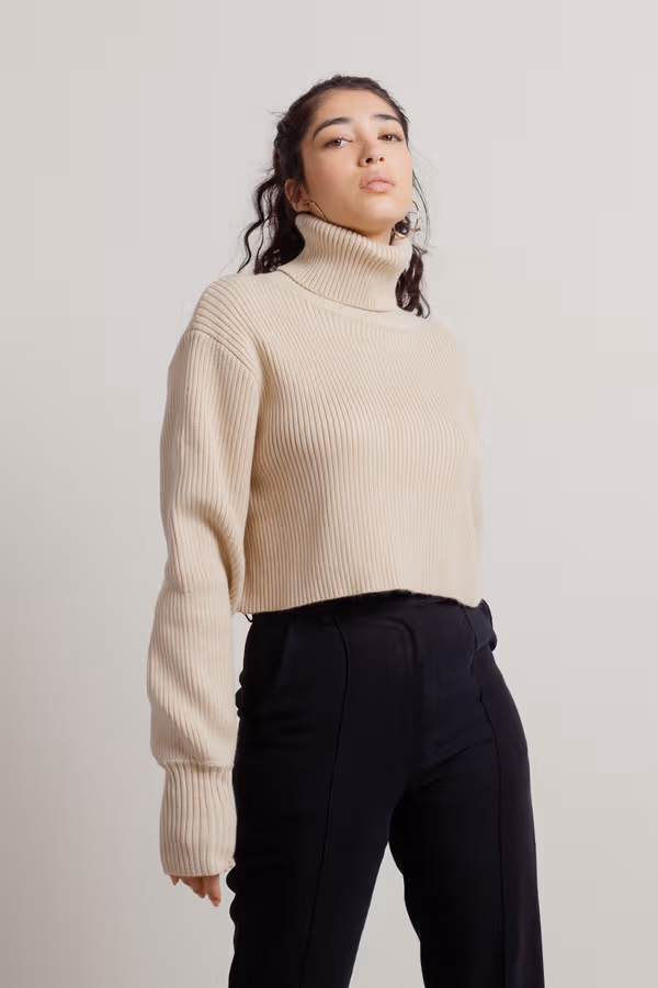 Overthinking Turtleneck Sweater - Beige