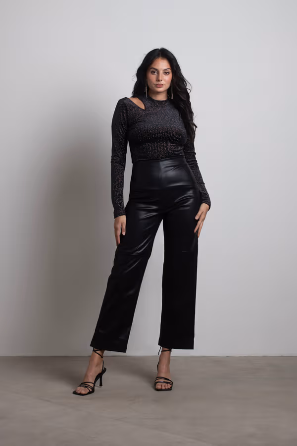 Joan Rhinestone Velvet Top - Black