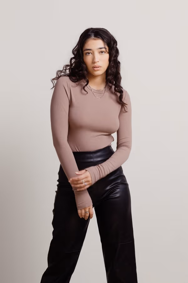 Gude Open Back Bodysuit - Brown