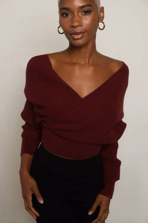 Caelan Ribbed Knit Sweater - Wine