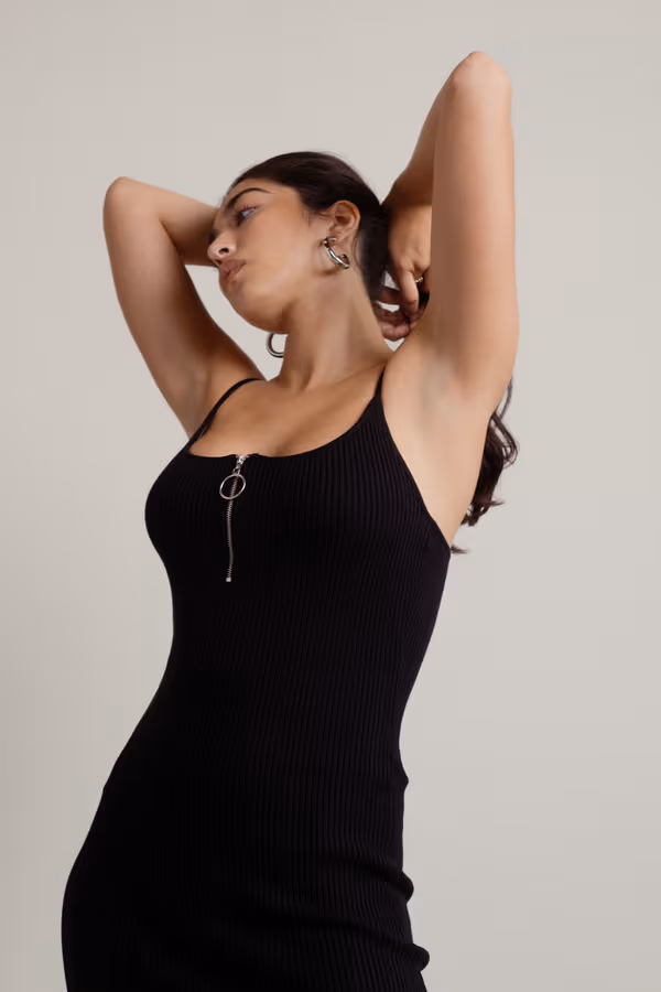 Kaele Ribbed Bodycon Midi Dress - Black