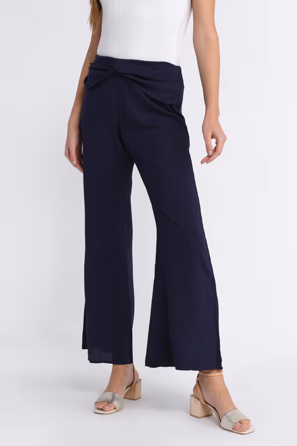 Make Me Dance Flared Pants - Black