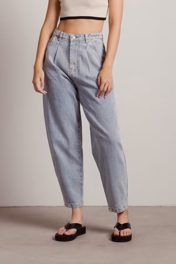 Ladera Heights Tapered Jeans - Light Wash