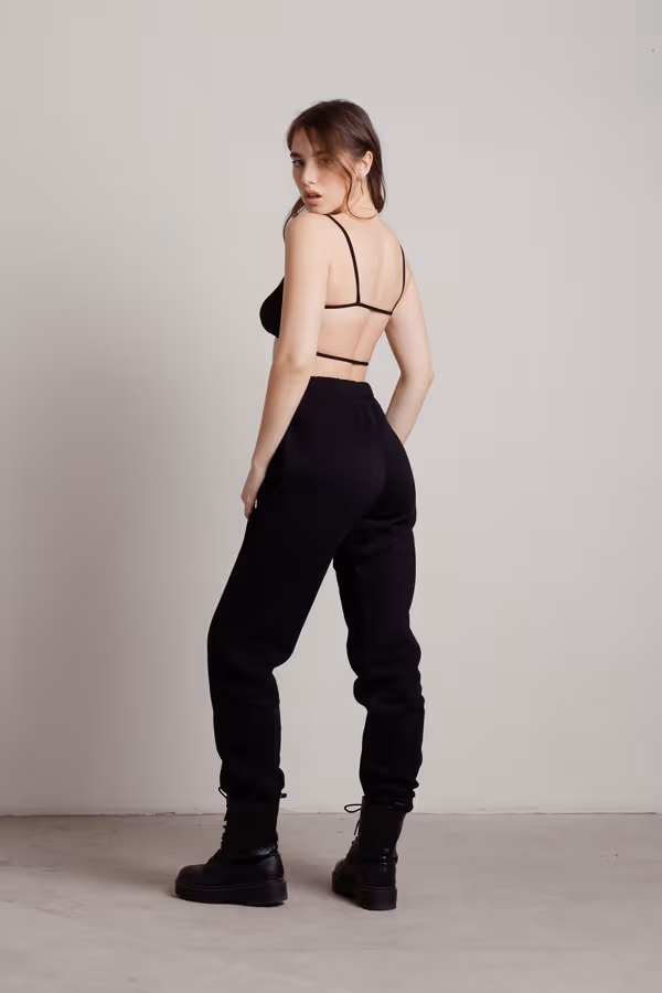 Nellie Ribbed Crop Top and Sweatpants Set - Black