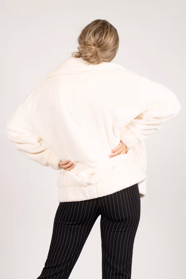 Foxy Faux Fur Jacket - Ivory