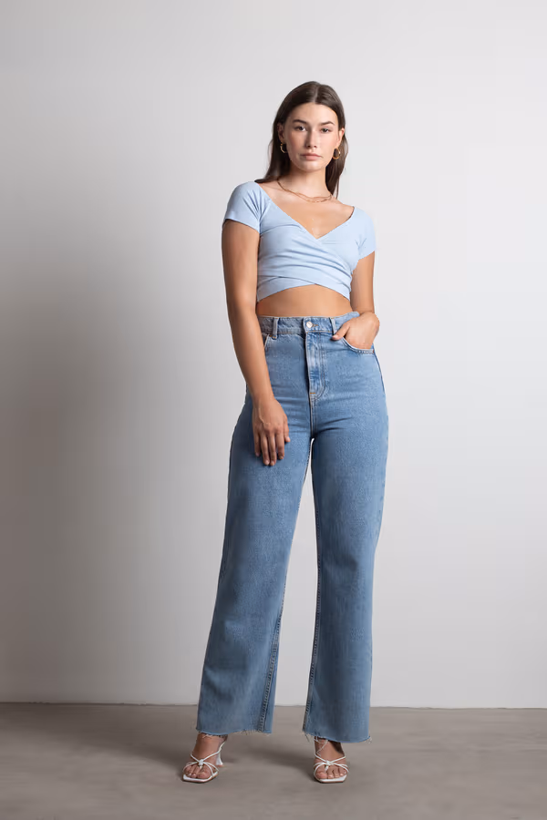 Kacie Crop Top - Baby Blue