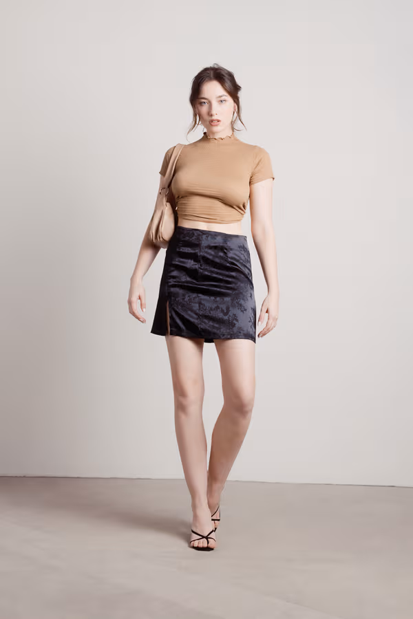 Basilisk Crop Top - Tan