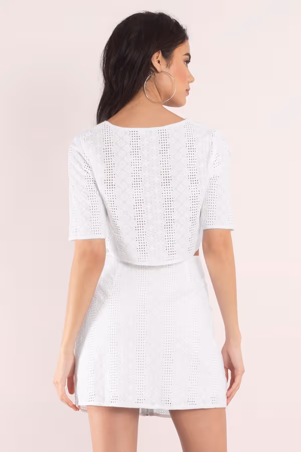 Out Of Sight Lace Mini Skirt - White