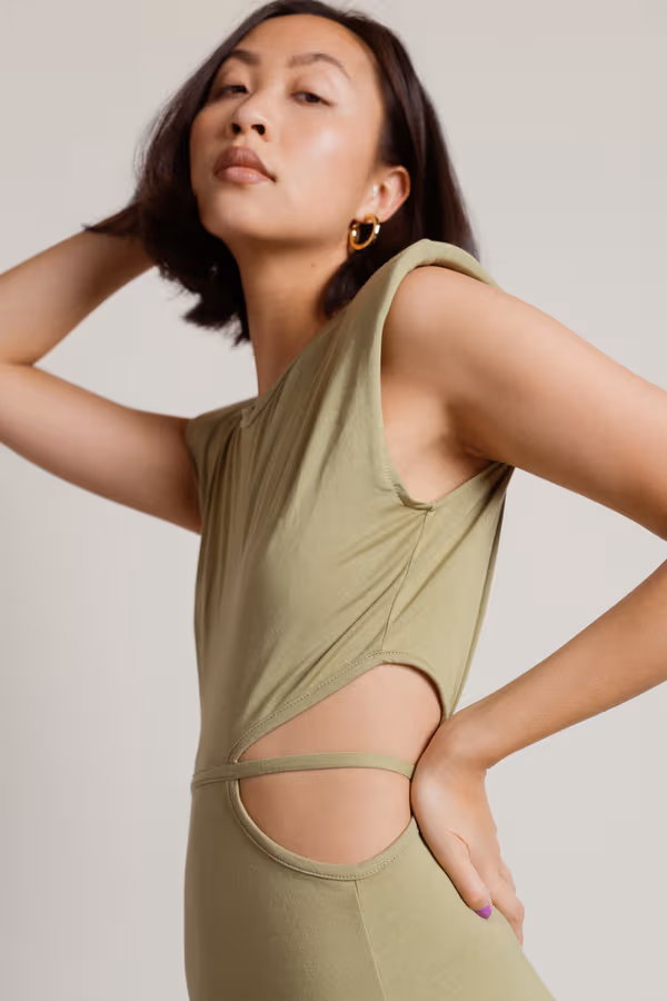 Shady Creek Padded Shoulder Cutout Maxi Dress - Green