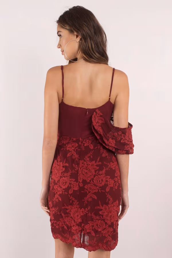 Winona Amalfi Lace Deep V Mini Dress - Wine
